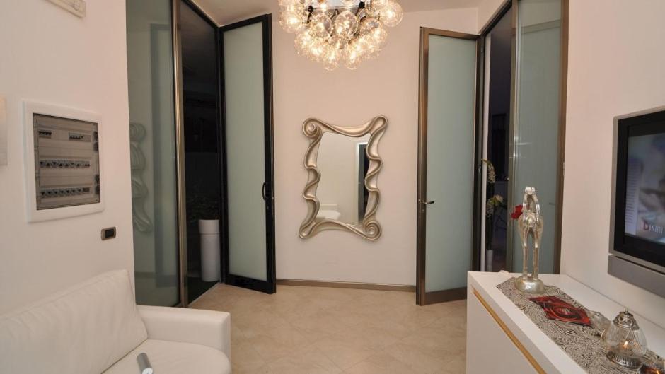 Suite White Elegance Галиполи Екстериор снимка